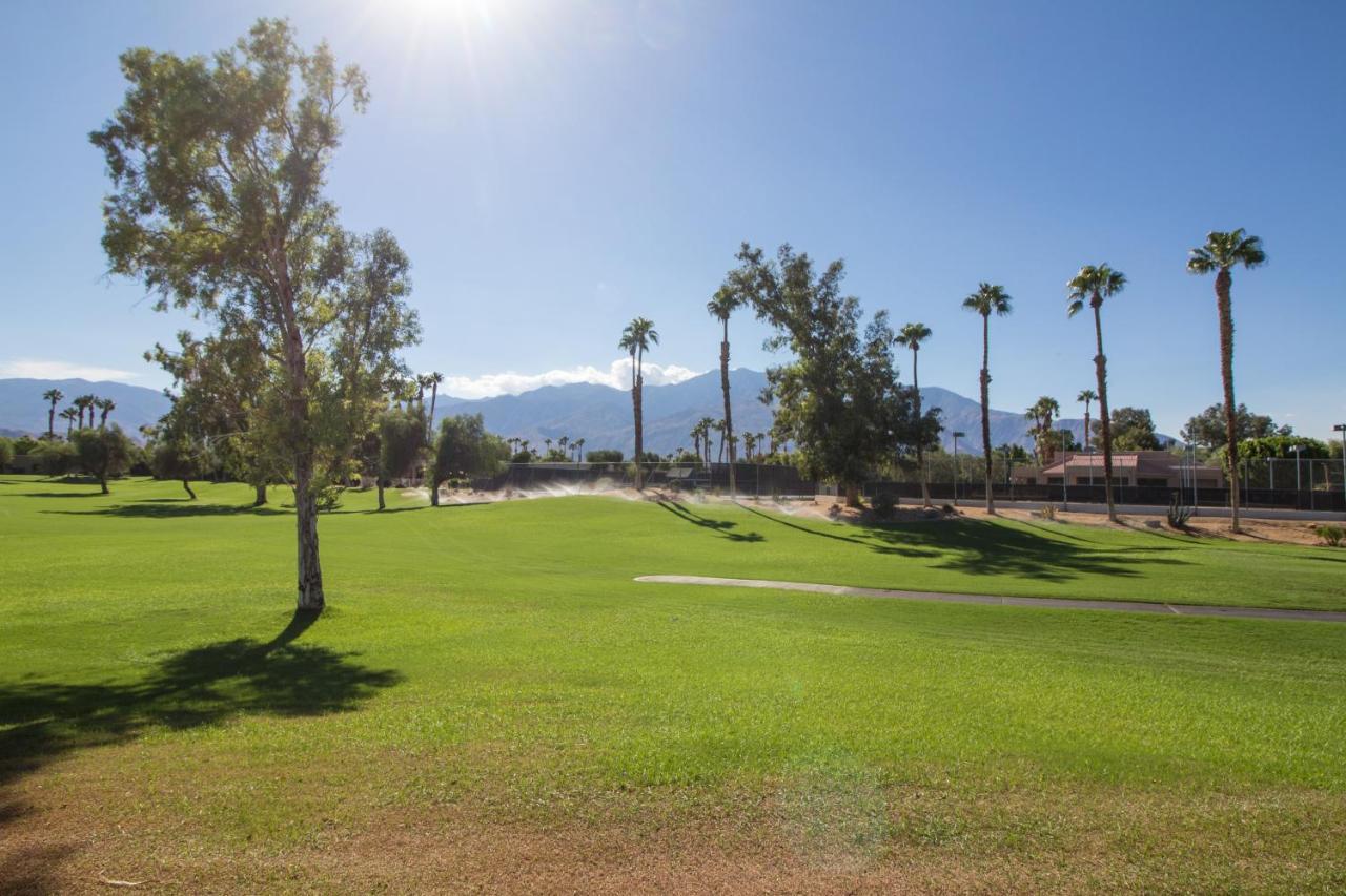 Cathedral City Condo Exterior foto